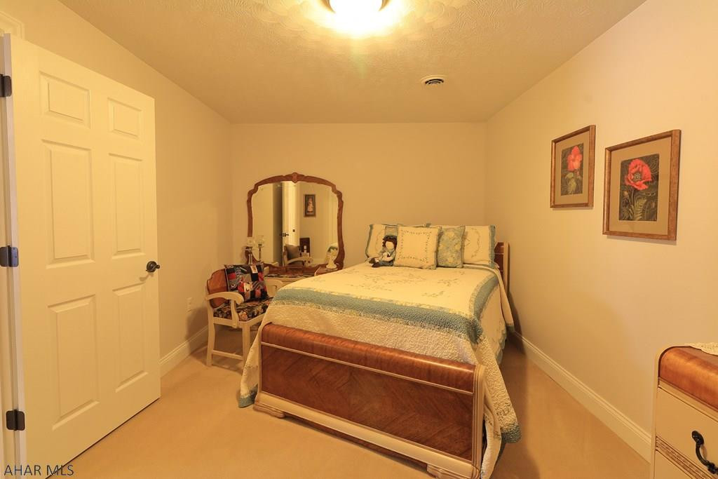 Juniata - Residential