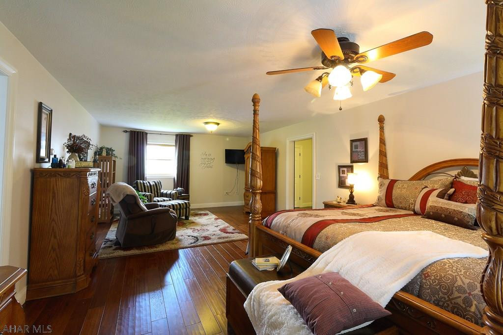 Juniata - Residential