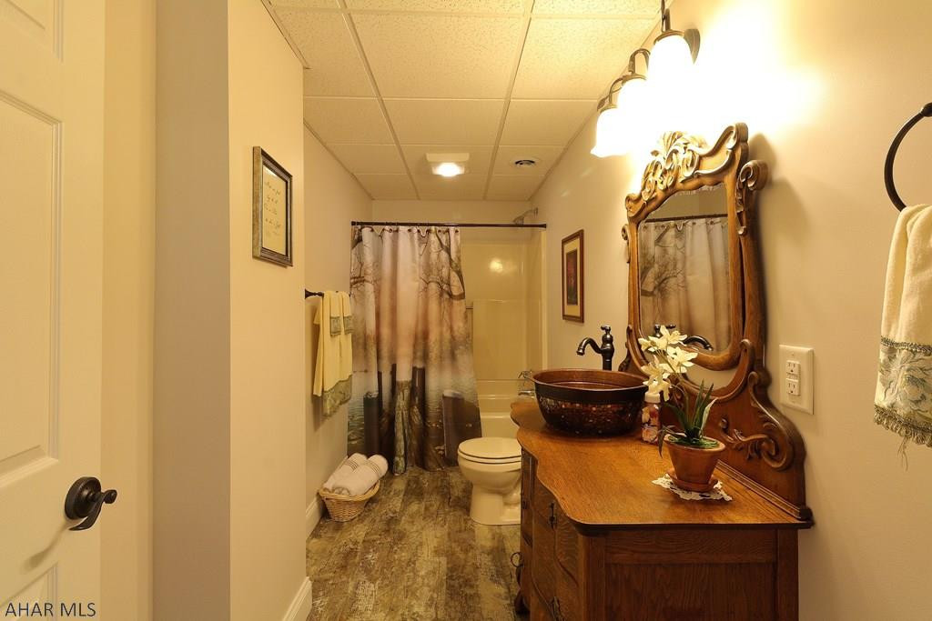 Juniata - Residential