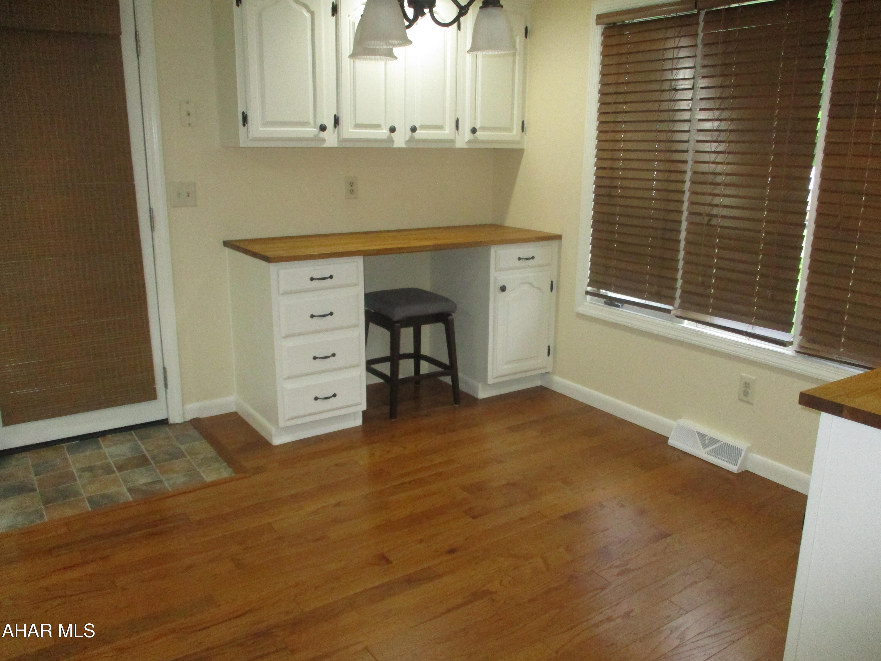 Holliday Heights - Residential