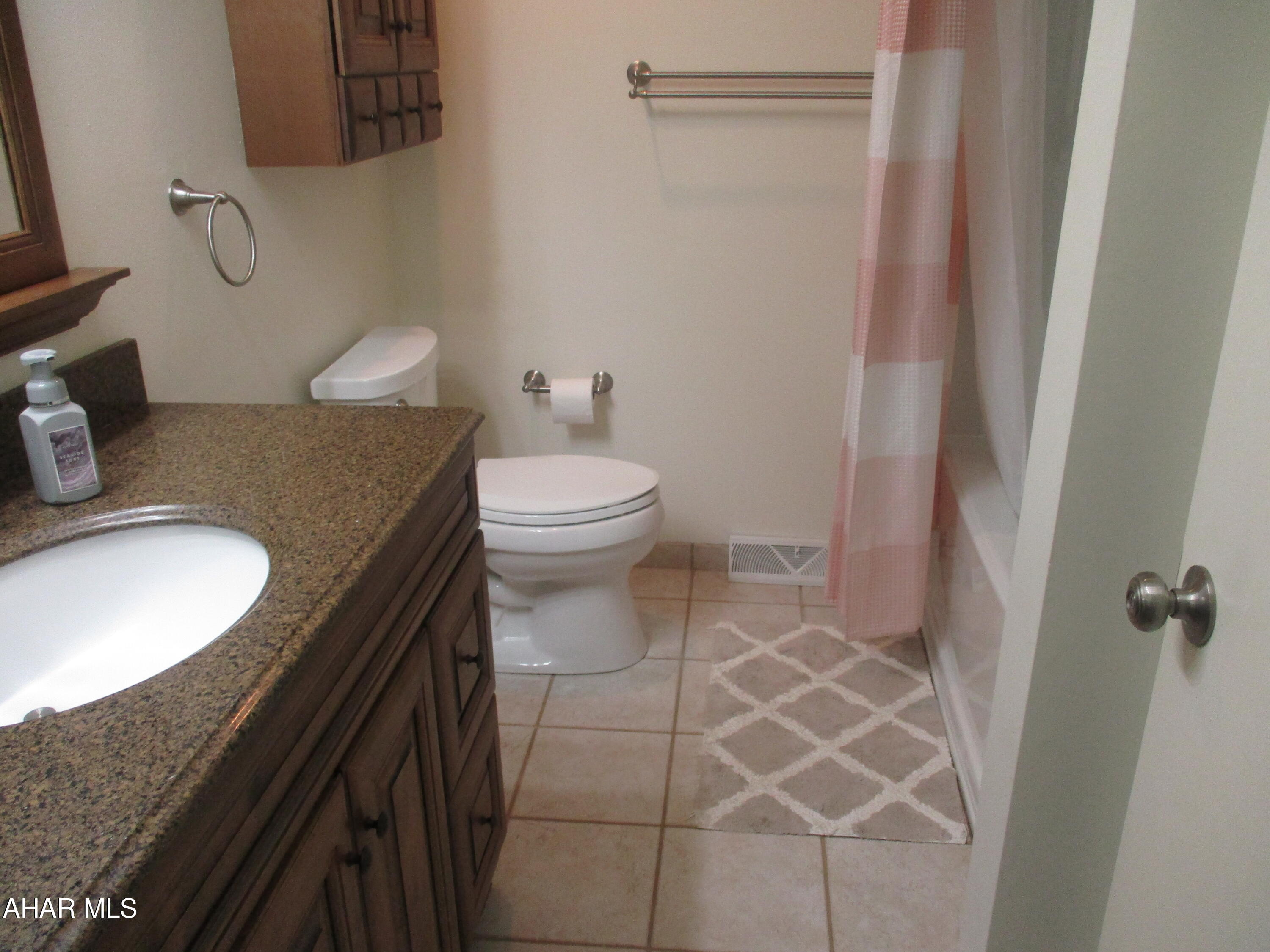 Holliday Heights - Residential