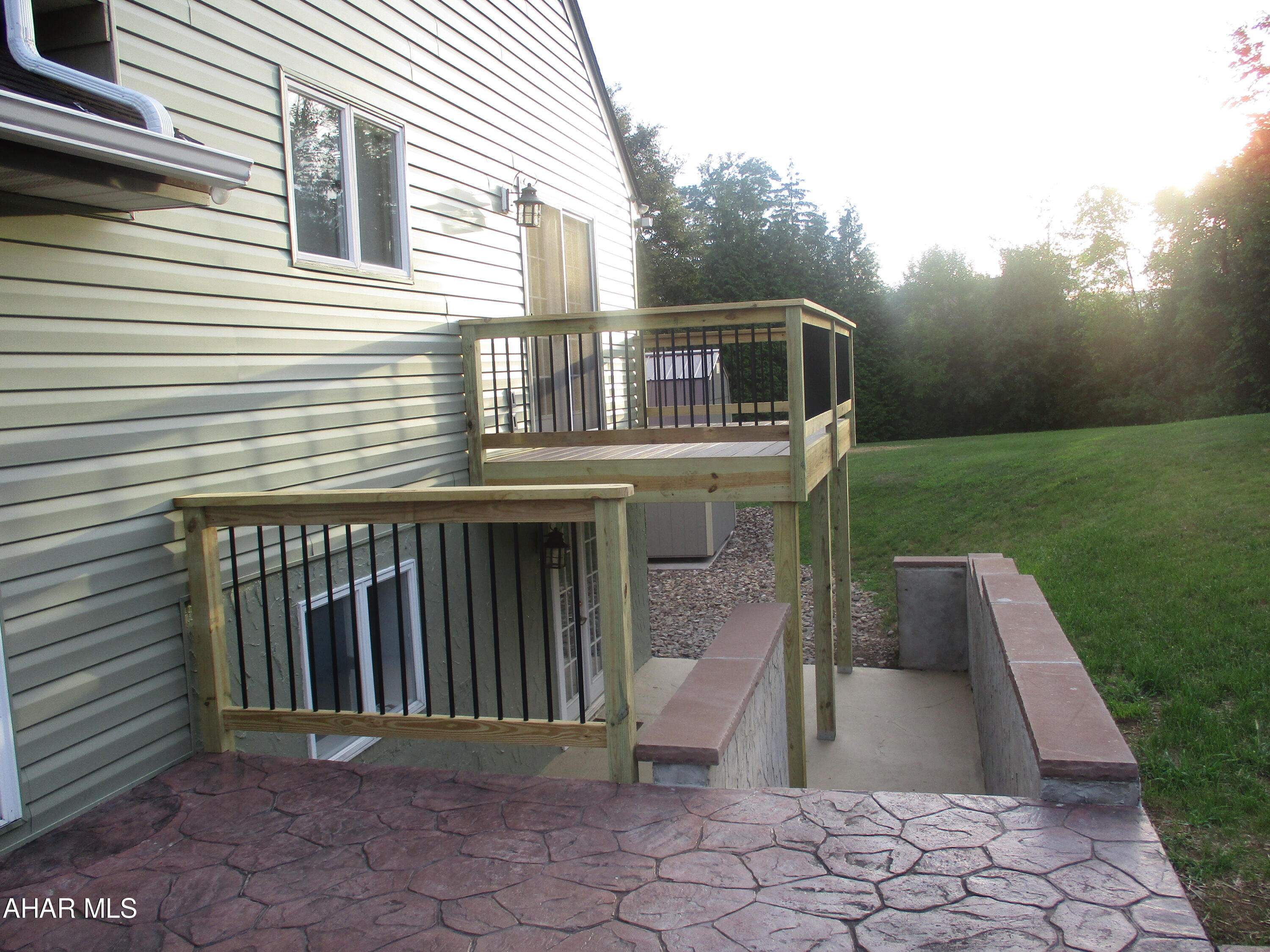 Holliday Heights - Residential