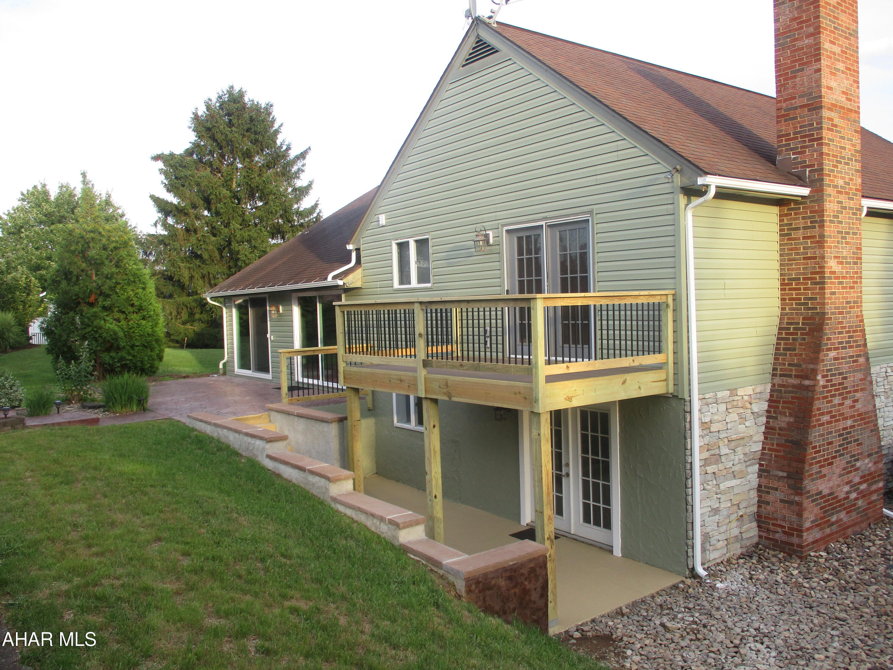 Holliday Heights - Residential