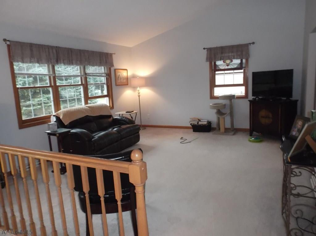 Rolling Hills - Residential