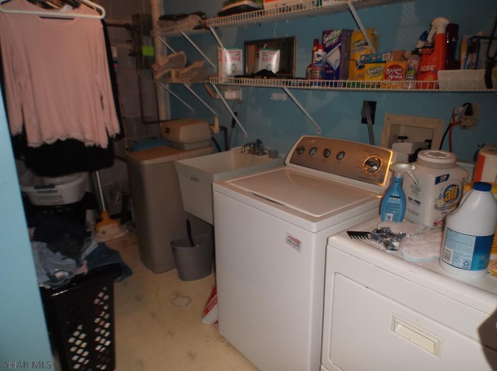 Rolling Hills - Residential