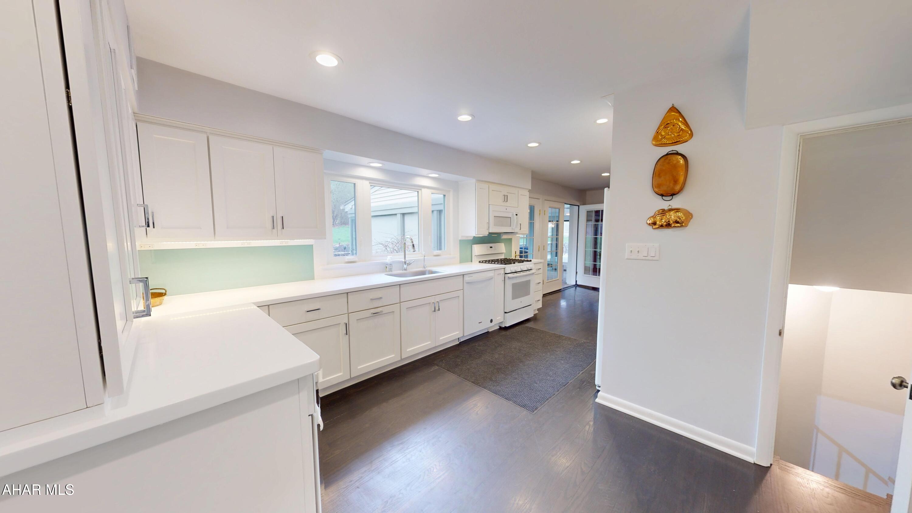 Sylvan Hills - Residential