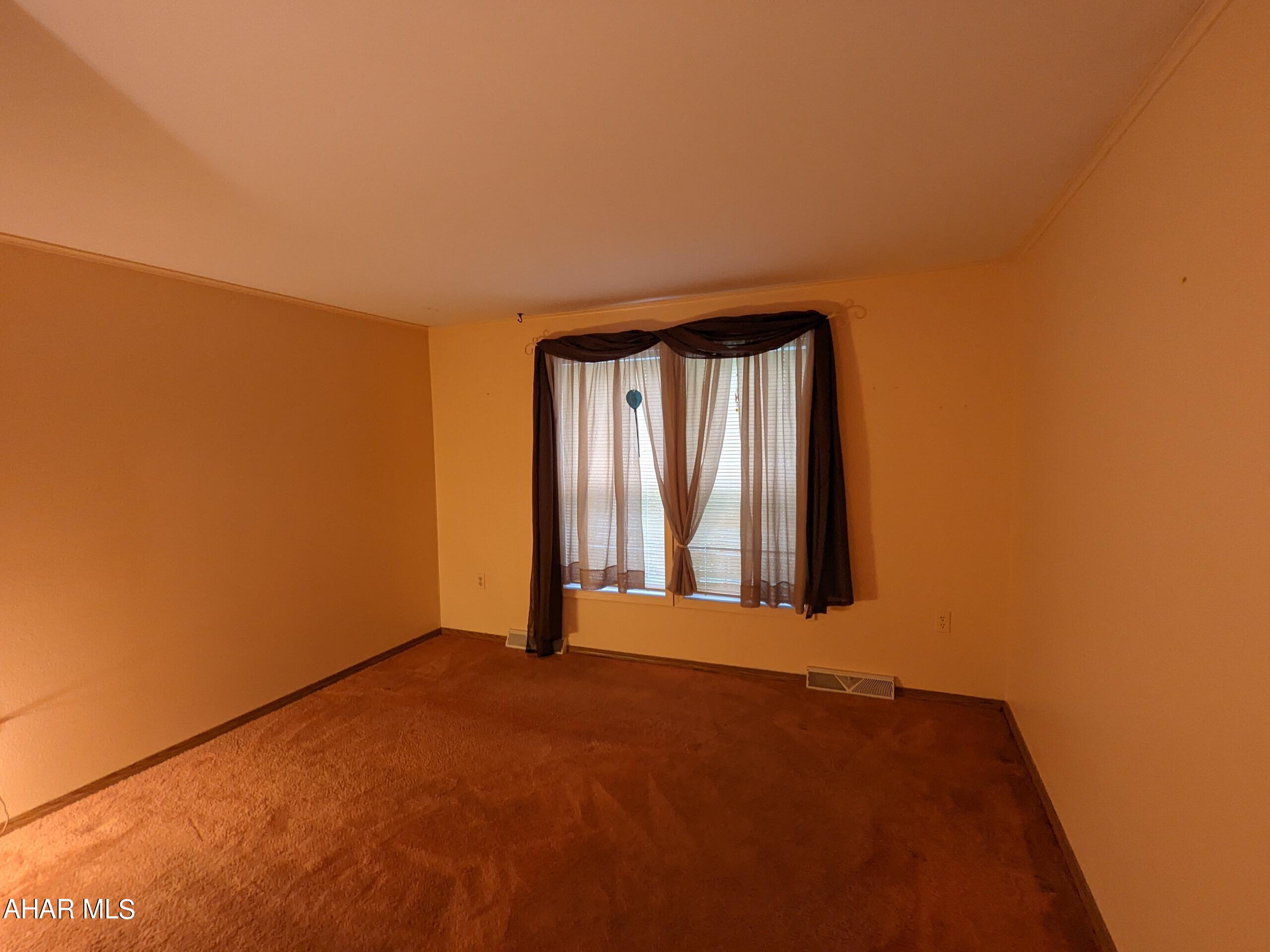 Glendale Yearound - Residential