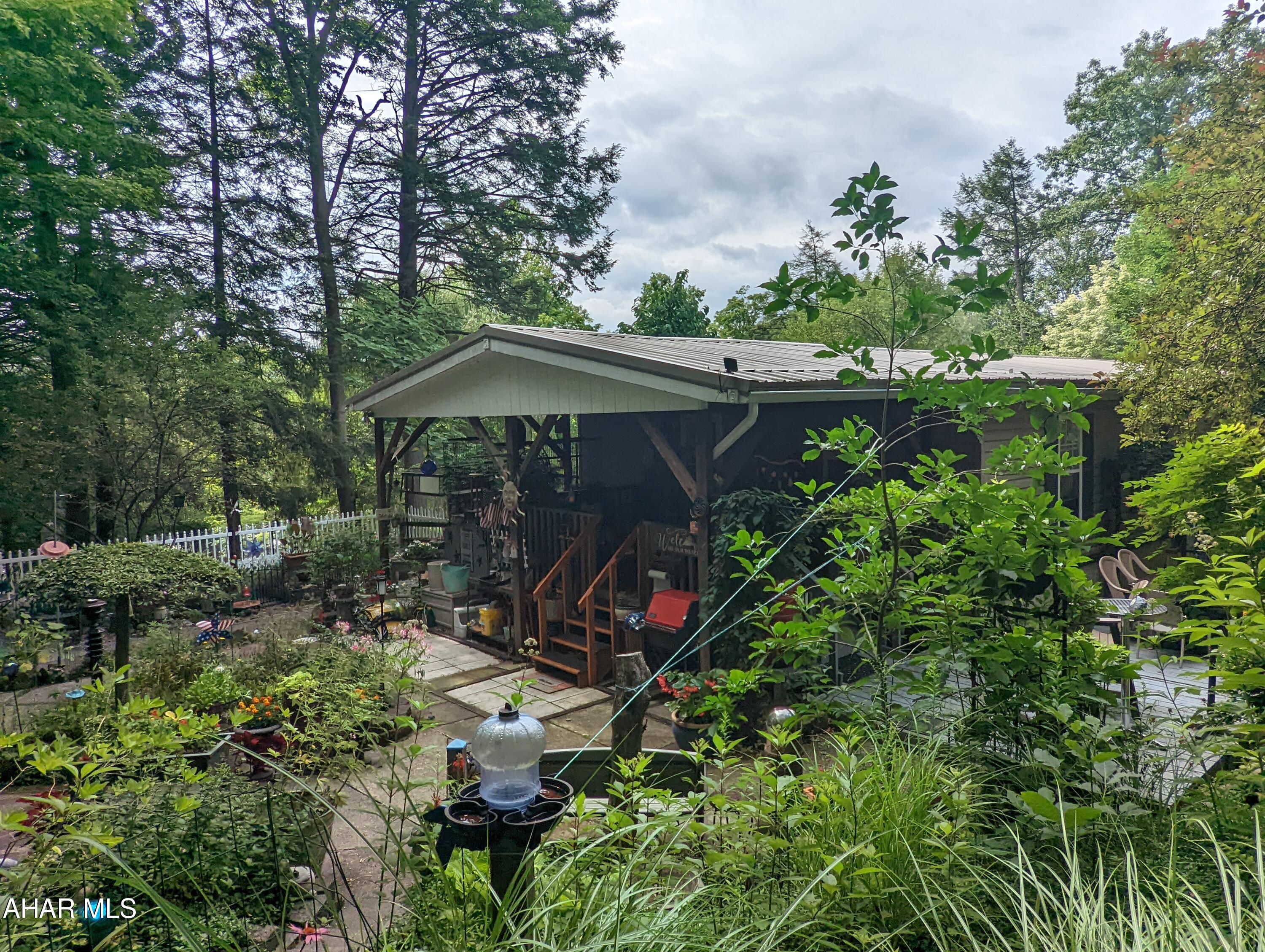 Glendale Yearound - Residential