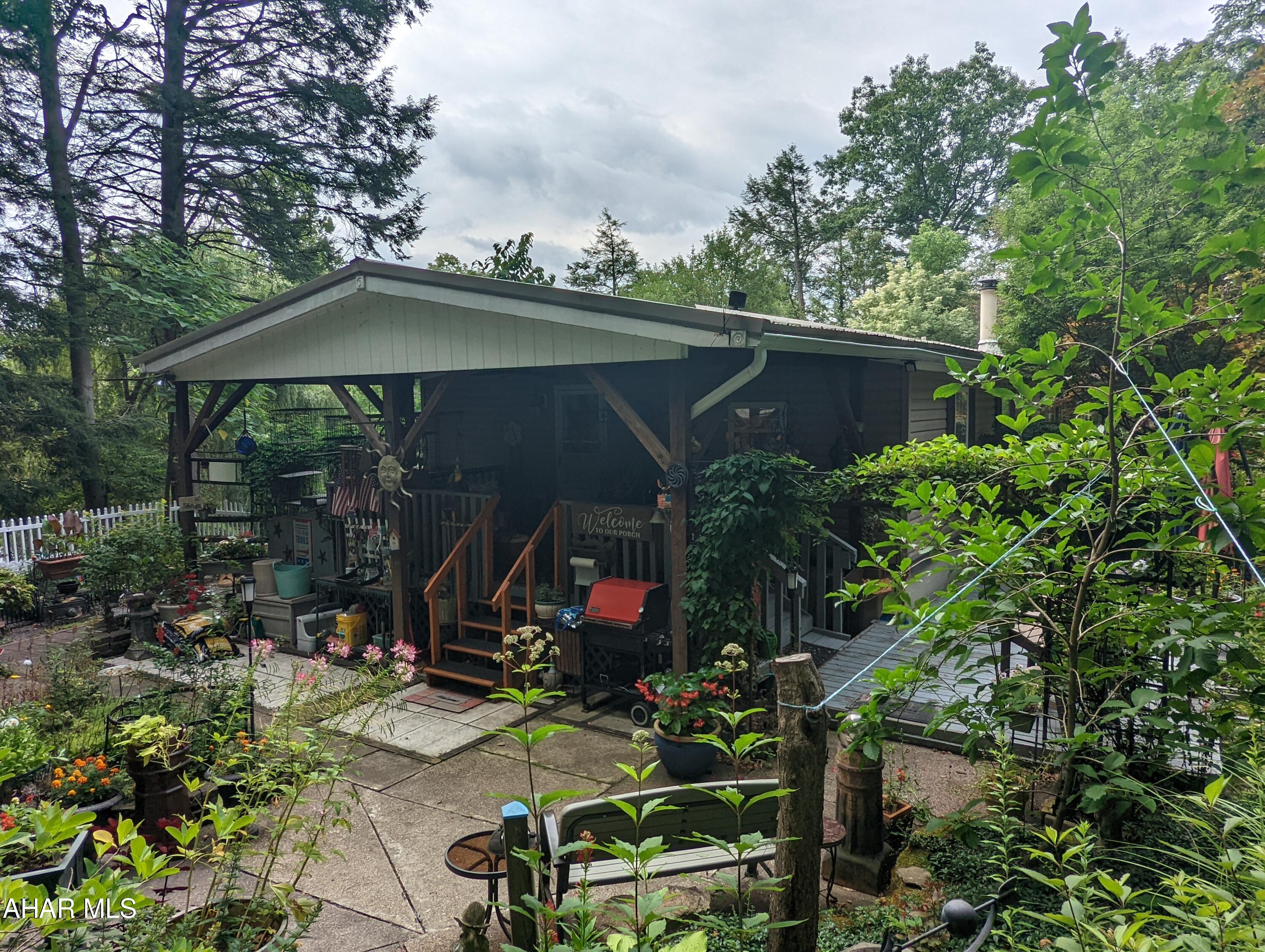 Glendale Yearound - Residential