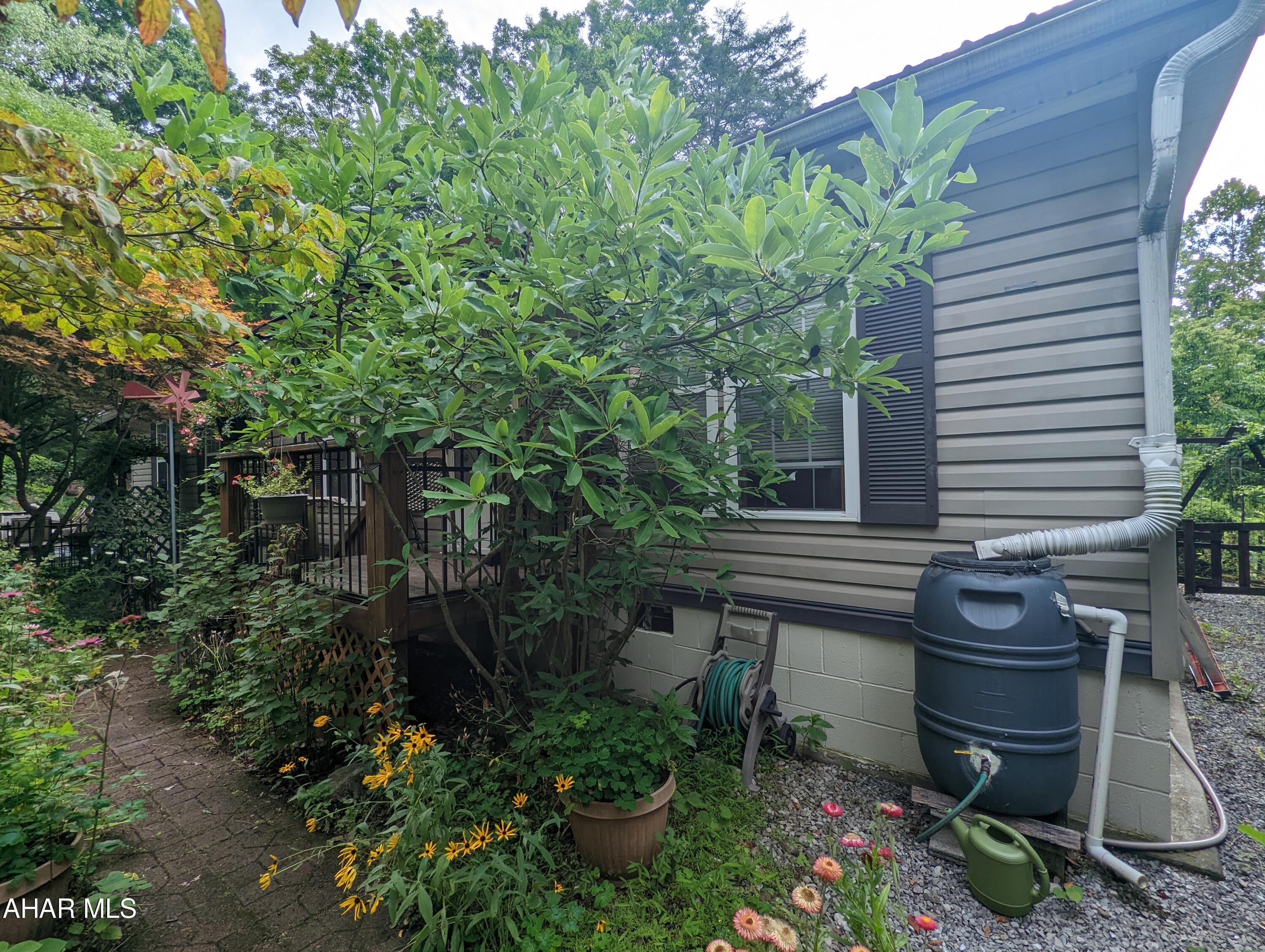 Glendale Yearound - Residential