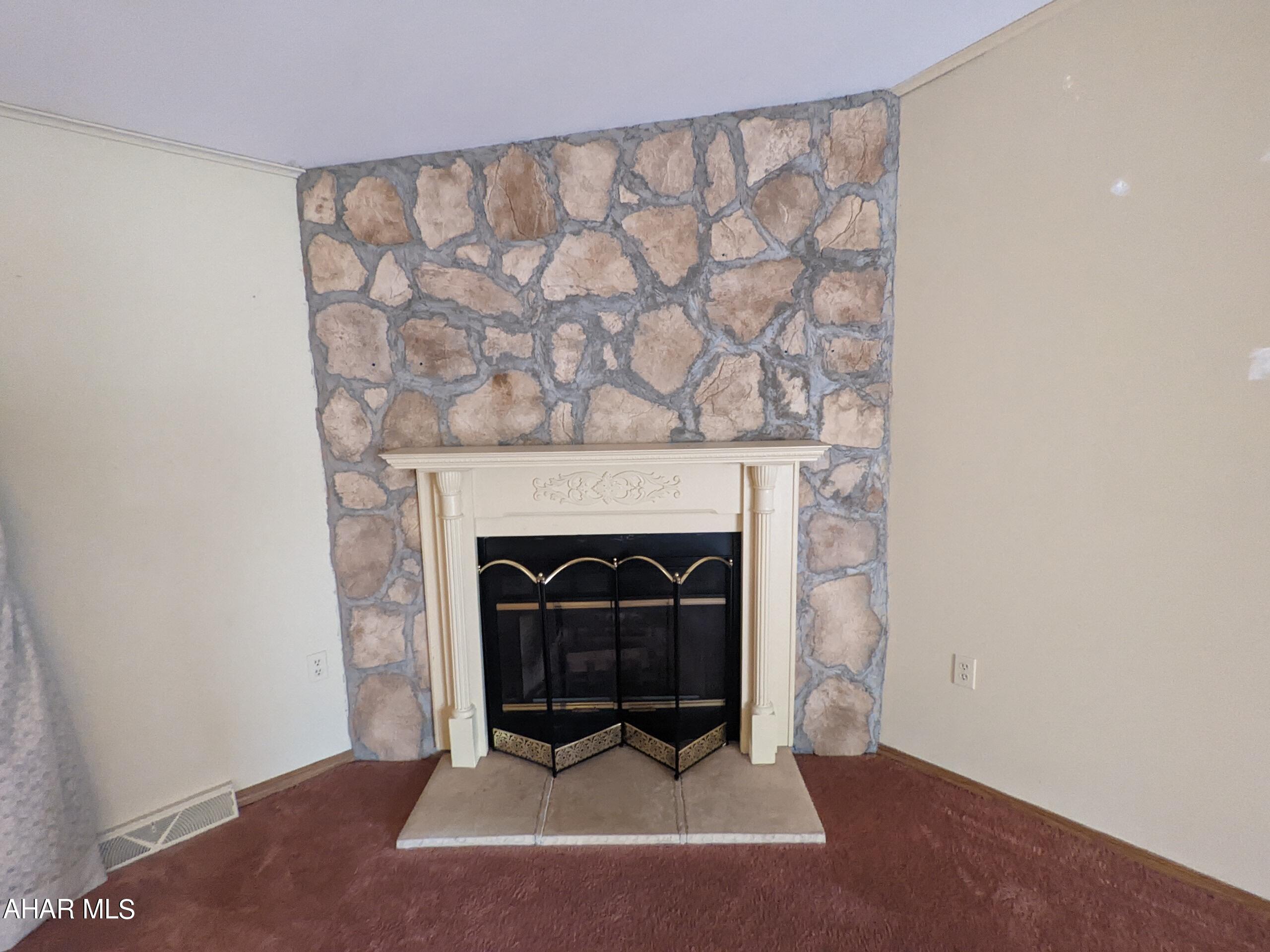 Glendale Yearound - Residential