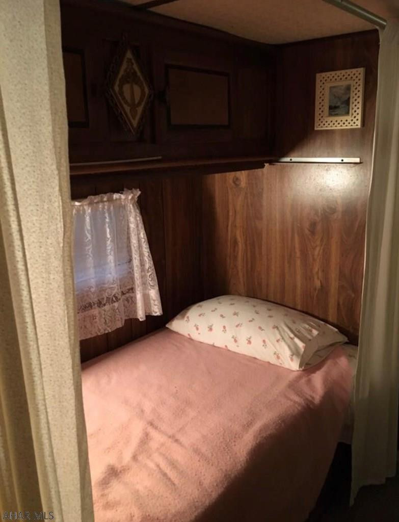 Glendale Yearound - Residential