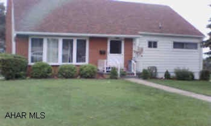 New roof, furnace, central air, thermo windows.  Seller to pay $2,000 for buyers closing costs.  Seller will look at all offers.