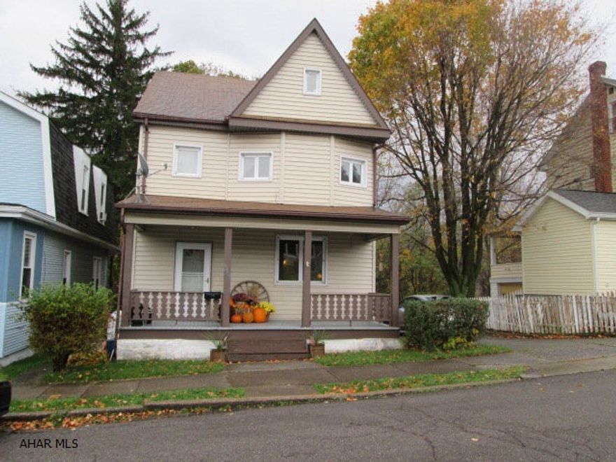 Great starter home in Pleasant Valley area! Remodeled kitchen with new cabinets and countertops. Spacious living room and formal dining room. Remodeled master bedroom has a walk-in closet. Attic is finished and would make a great 4th bedroom. Private backyard with fence. Screened in back porch. Newer furnace and hot water tank. Home is only a short walking distance from a city park. Kids can enjoy a playground, baseball field, and basketball court.