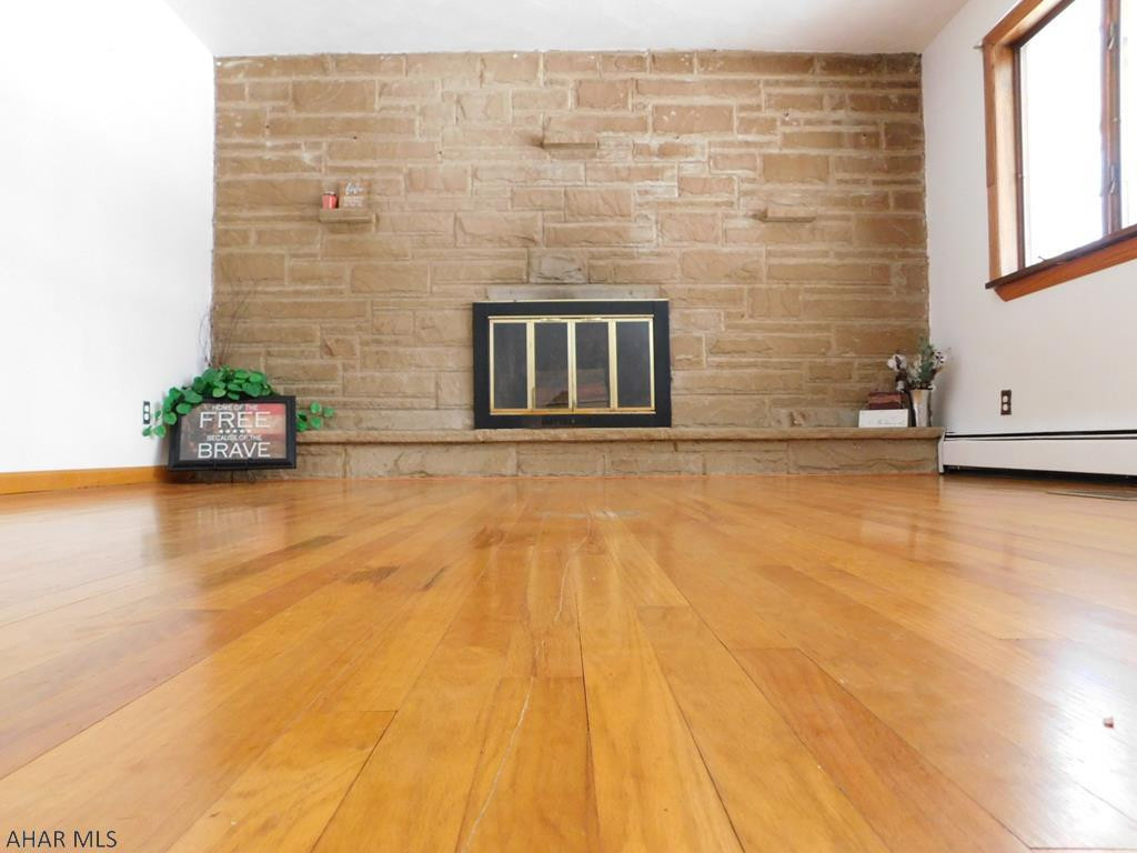 Juniata Gap - Residential