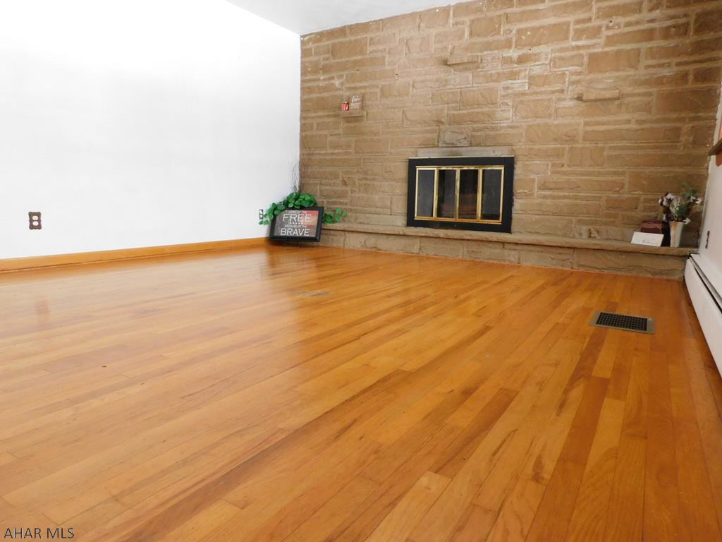 Juniata Gap - Residential