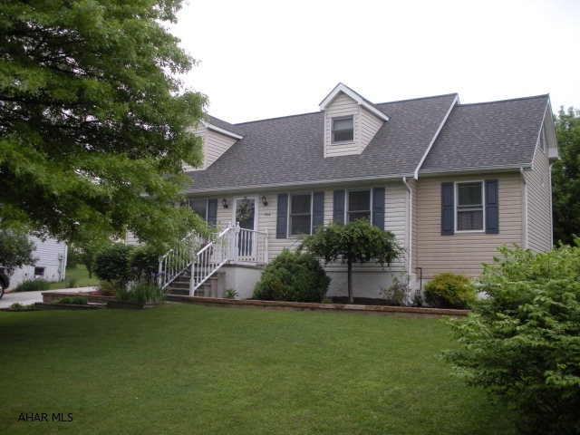 Rolling Hills - Residential