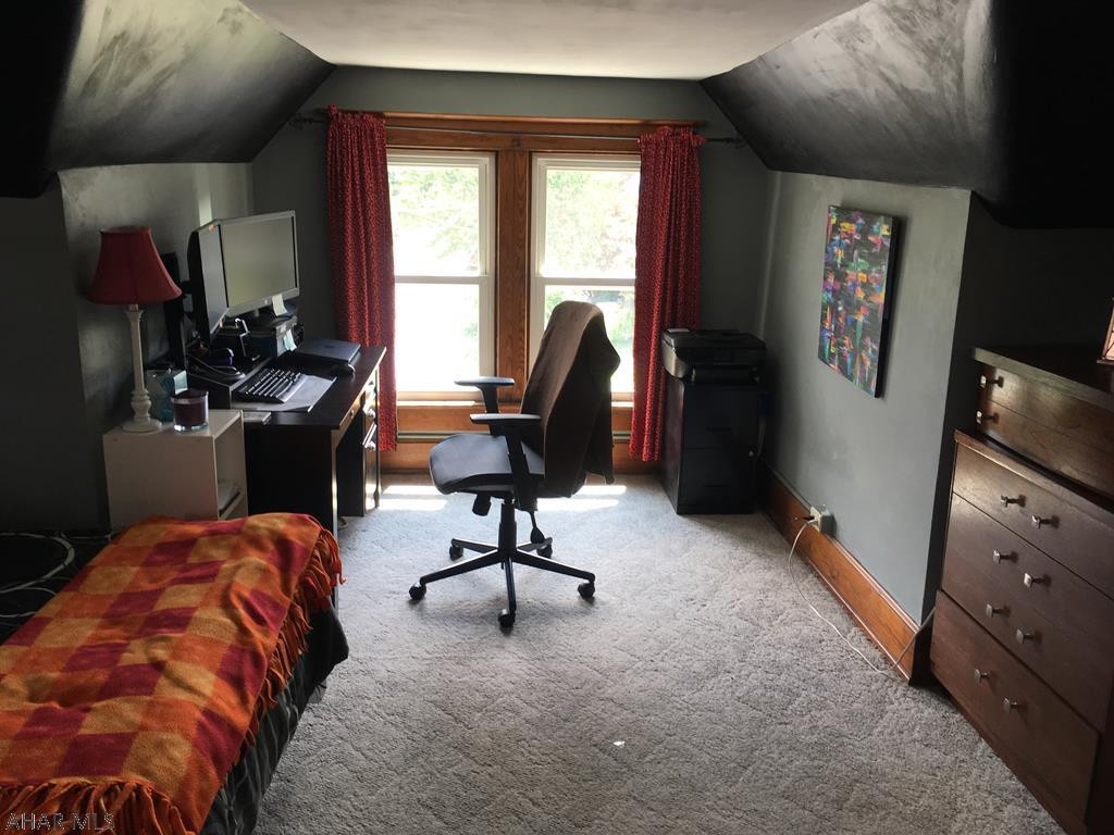 Hollidaysburg - Residential