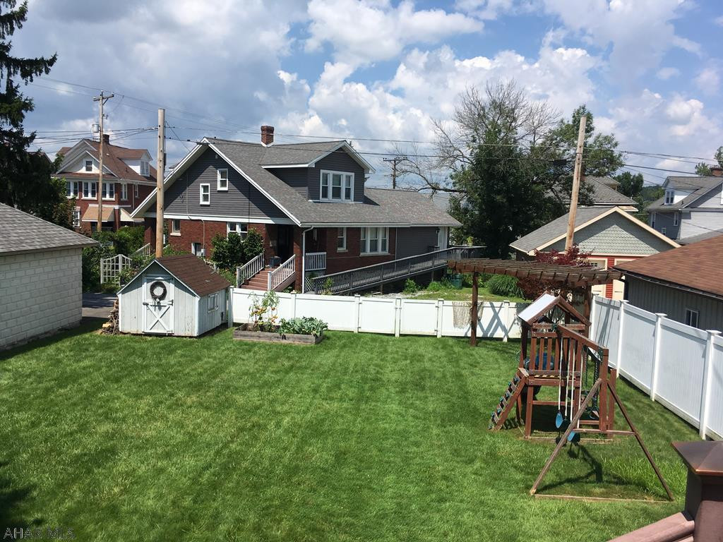 Hollidaysburg - Residential