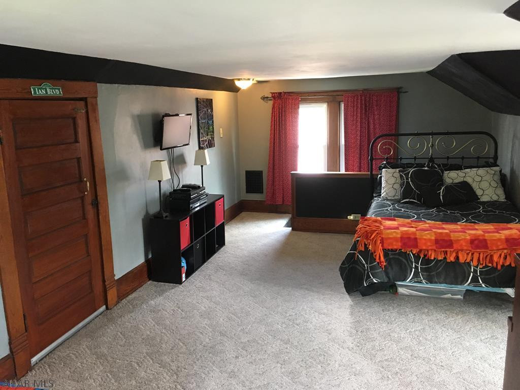 Hollidaysburg - Residential