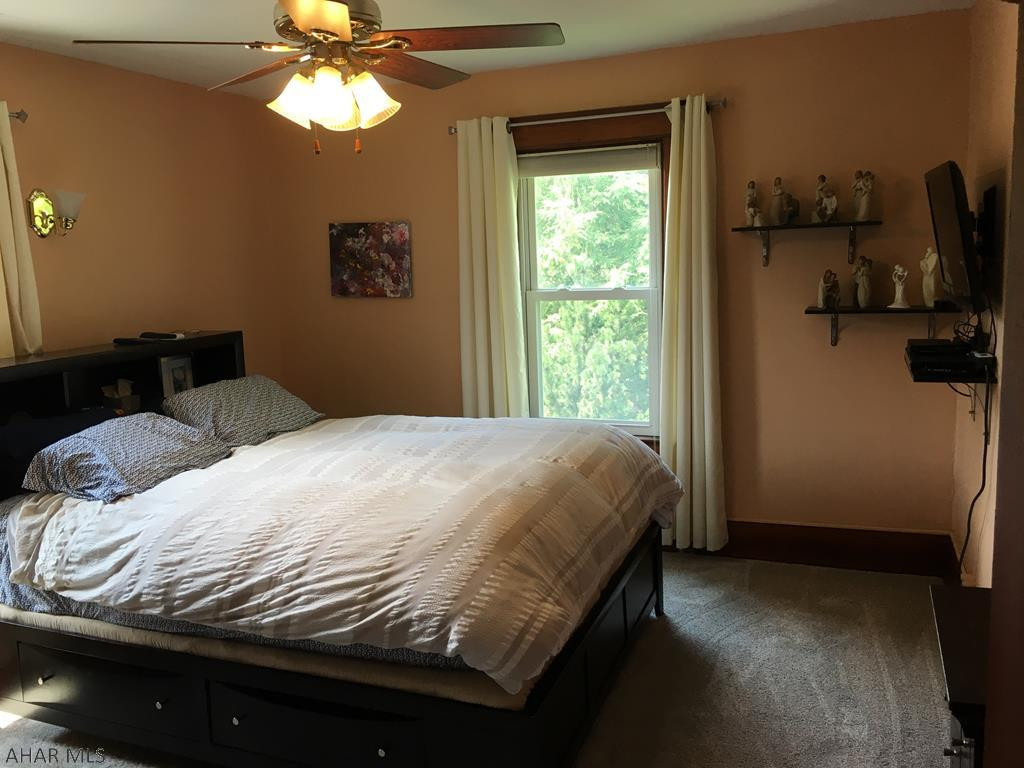 Hollidaysburg - Residential