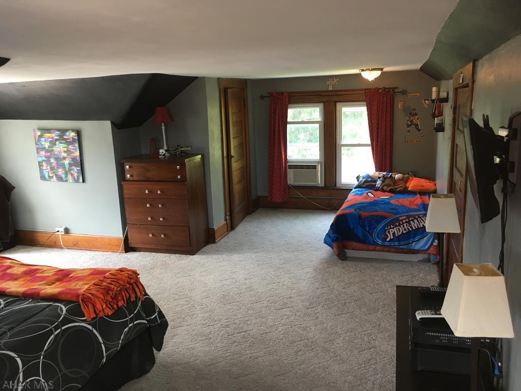 Hollidaysburg - Residential