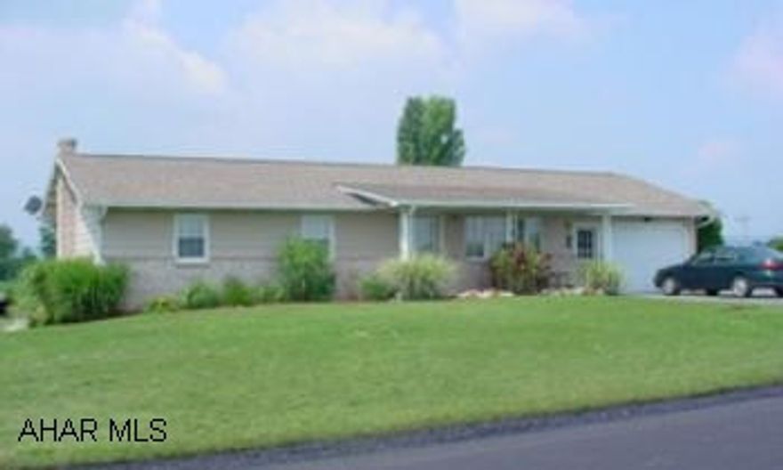 CONVENIENTLY LOCATED IN THE COVE..... 36 TO HINISHES TURN LEFT AT THE LIGHT,AT STOP SIGN MAKE RIGHT ,3RD HOUSE ON THE RIGHT BRICK AND COLORLOC  RANCHER...3 BEDROOM, 2 BATH,  FLAT  YARD NICELY LAND SCAPED,HORSE SHOE PITTS ARE INCLUDED ...THIS LOVELY HOME SITS ON A 1/2 ACRE