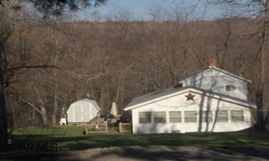 2 story on app. 3/4 acres 24hr notice. Great location. Near Golf Course