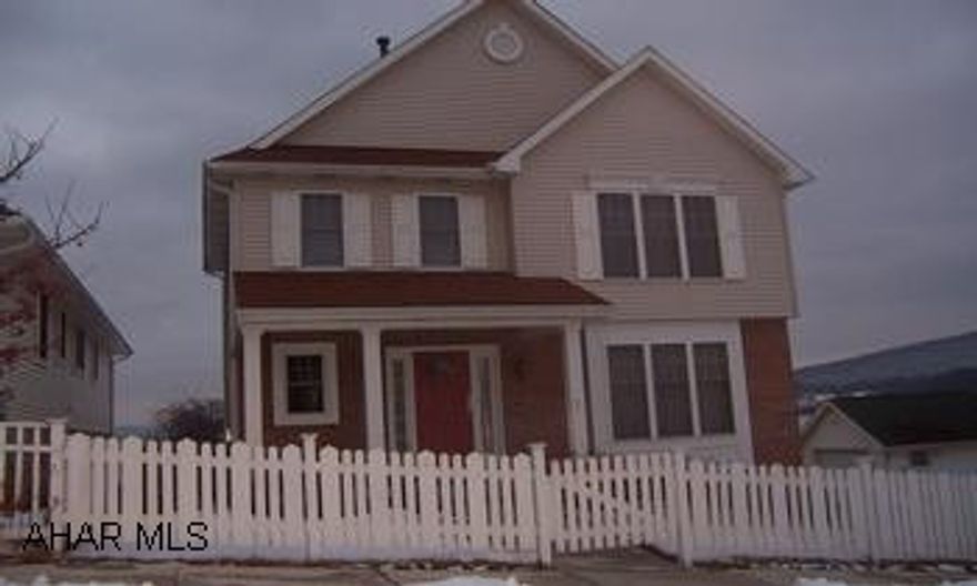 Beautiful modern 2 story home in Holliday Hills.  Features include central air, 2 car attached garage, laundry shute, master suite with a walk in closet, dressing area with vanity and a private 3/4 bath Beautiful modern 2 story home in Holliday Hills. Features include central air, 2 car attached garage, laundry shute, master suite with a walk in closet, dressing area with vanity and private 3/4 bath.