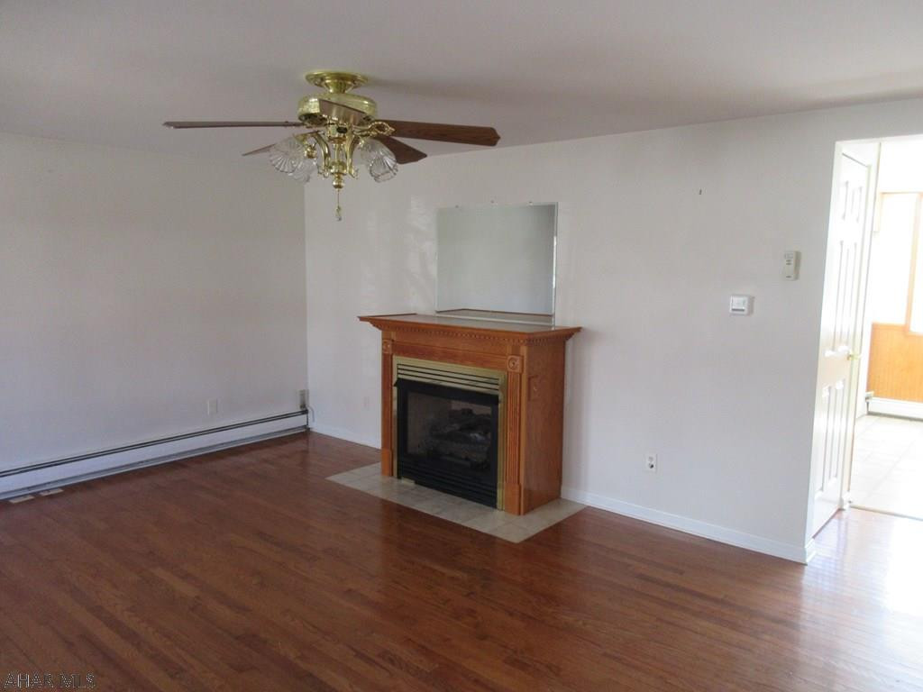 Juniata - Residential