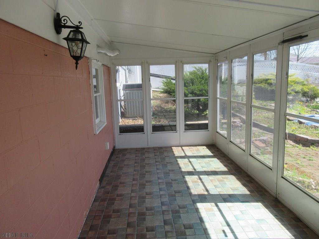 Juniata - Residential