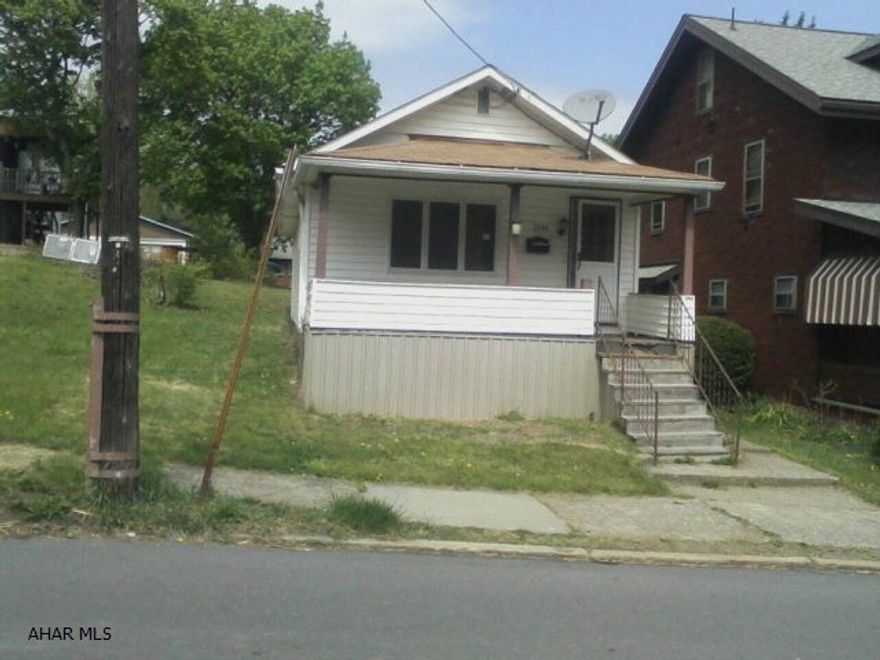 Small 2bedroom one story with everything on main floor.  With a little TLC will make a great home.