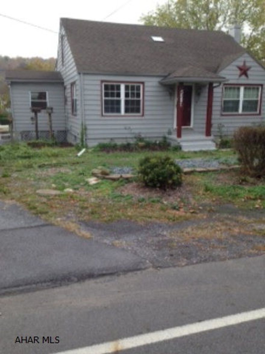 Large family home in a grat location. Level fenced in yard. New windows. Lots of closets.