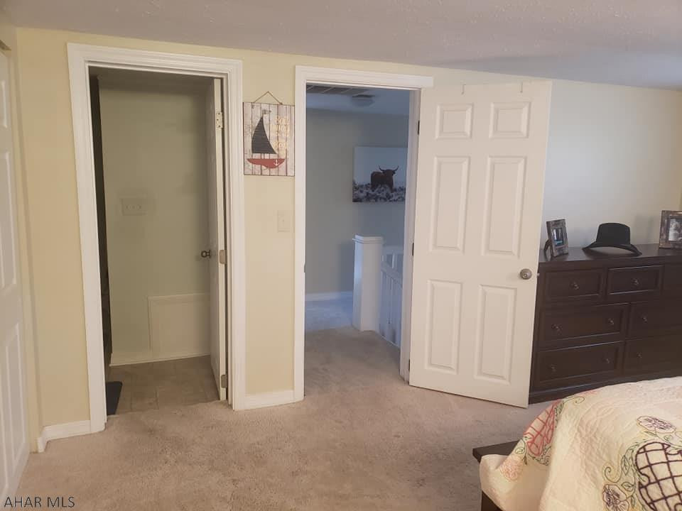 Hollidaysburg - Residential