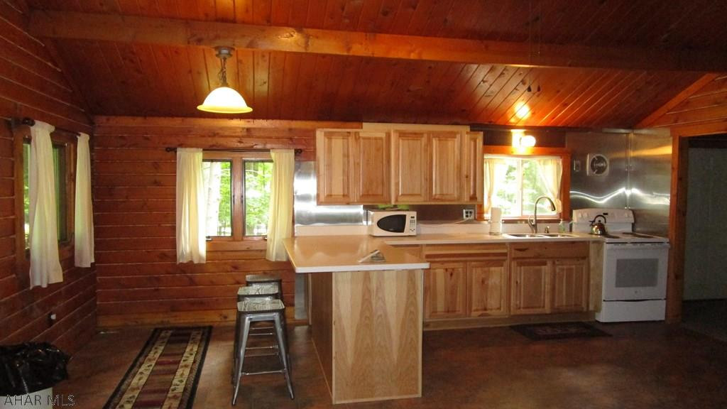 Glendale Yearound - Residential