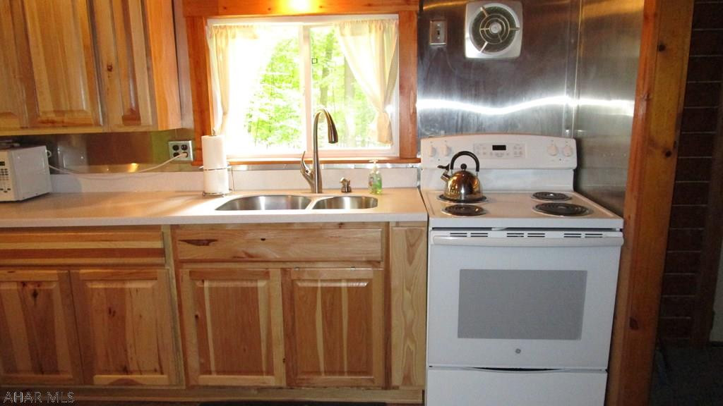 Glendale Yearound - Residential