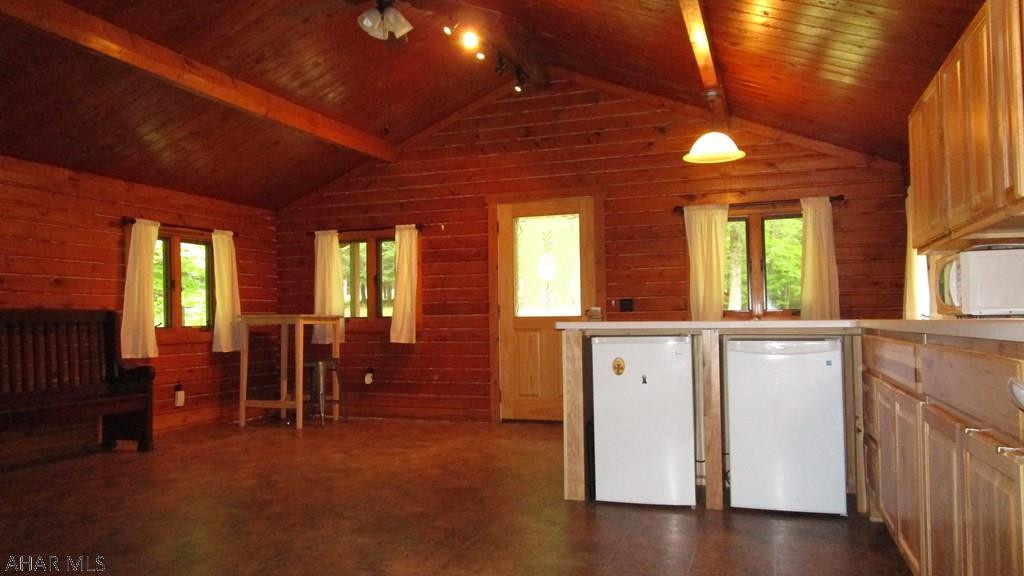 Glendale Yearound - Residential