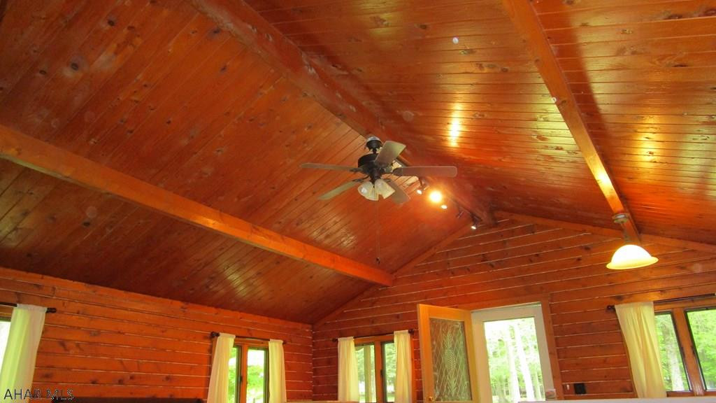 Glendale Yearound - Residential