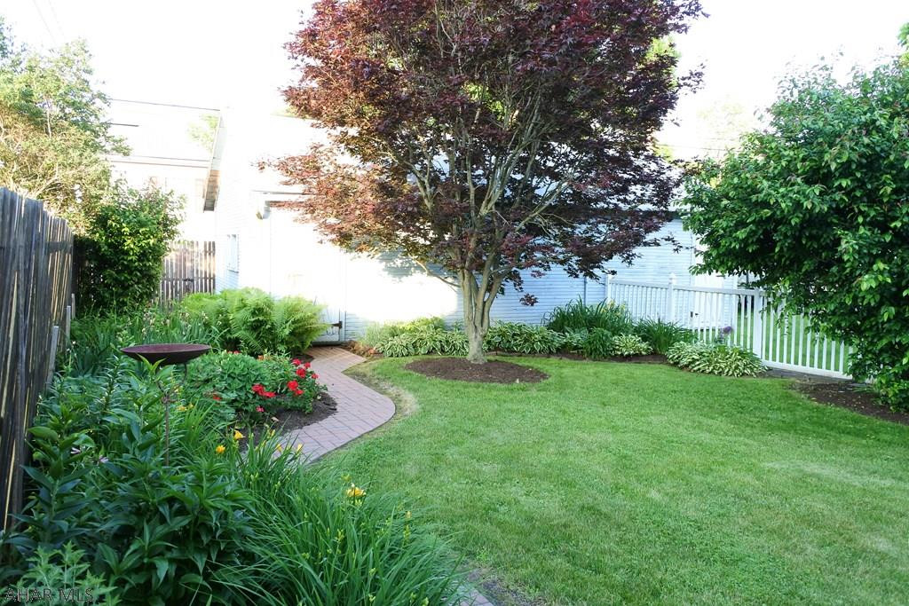 Hollidaysburg - Residential