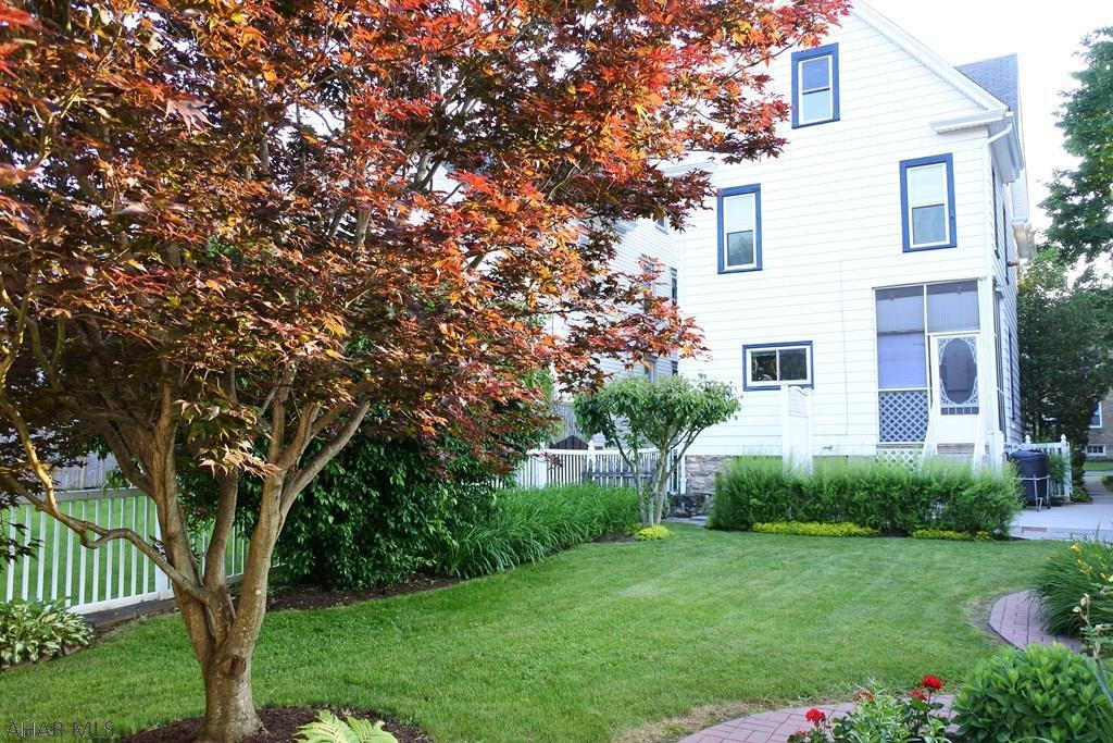 Hollidaysburg - Residential