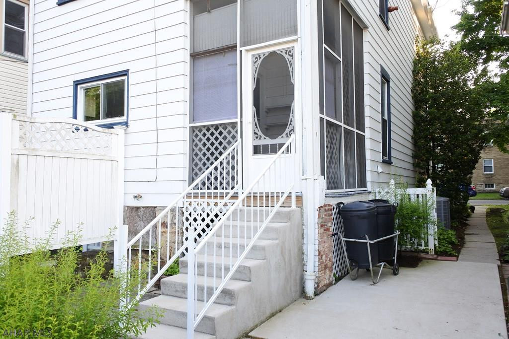 Hollidaysburg - Residential