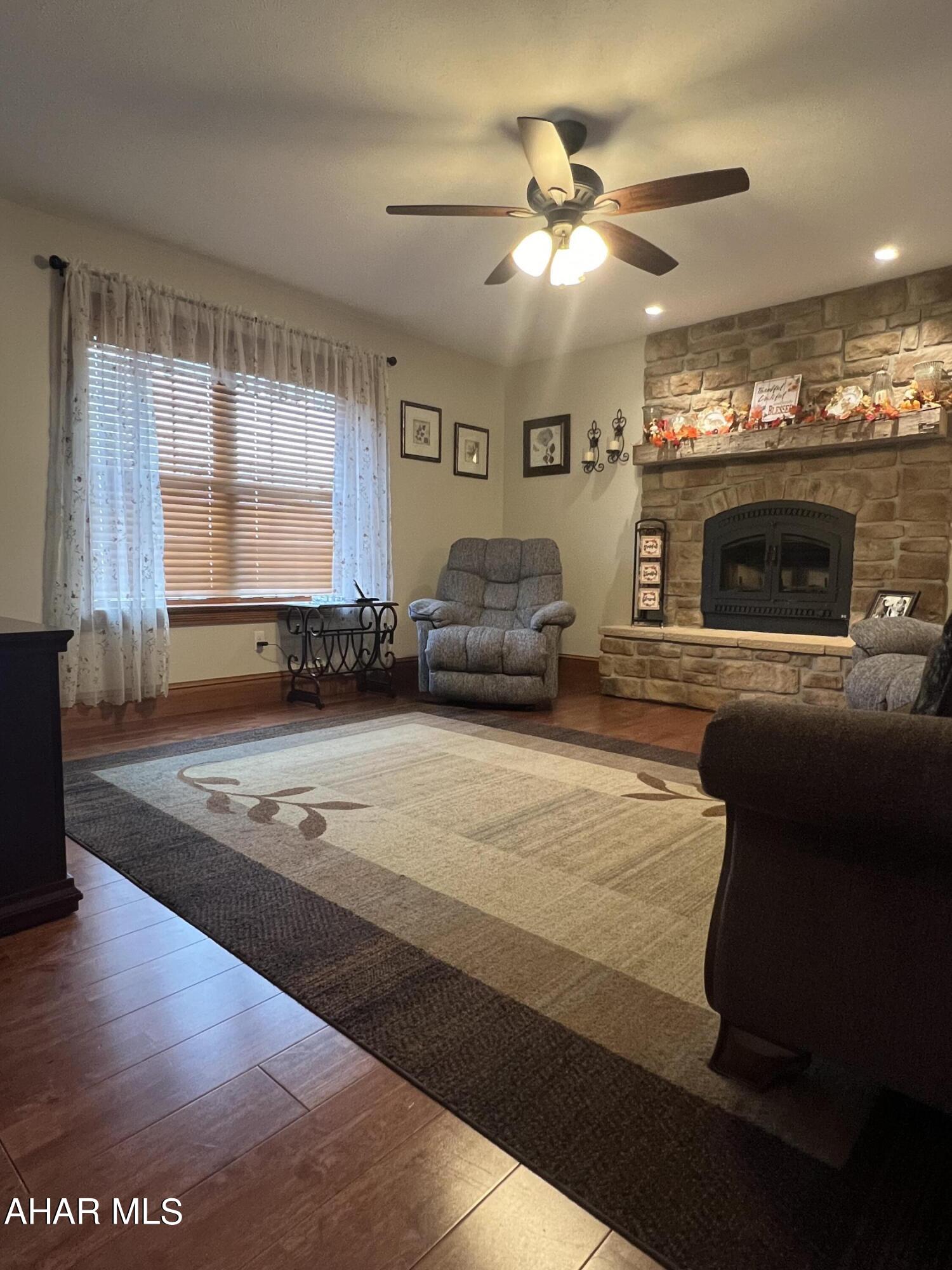 Spruce Hill Estates - Residential