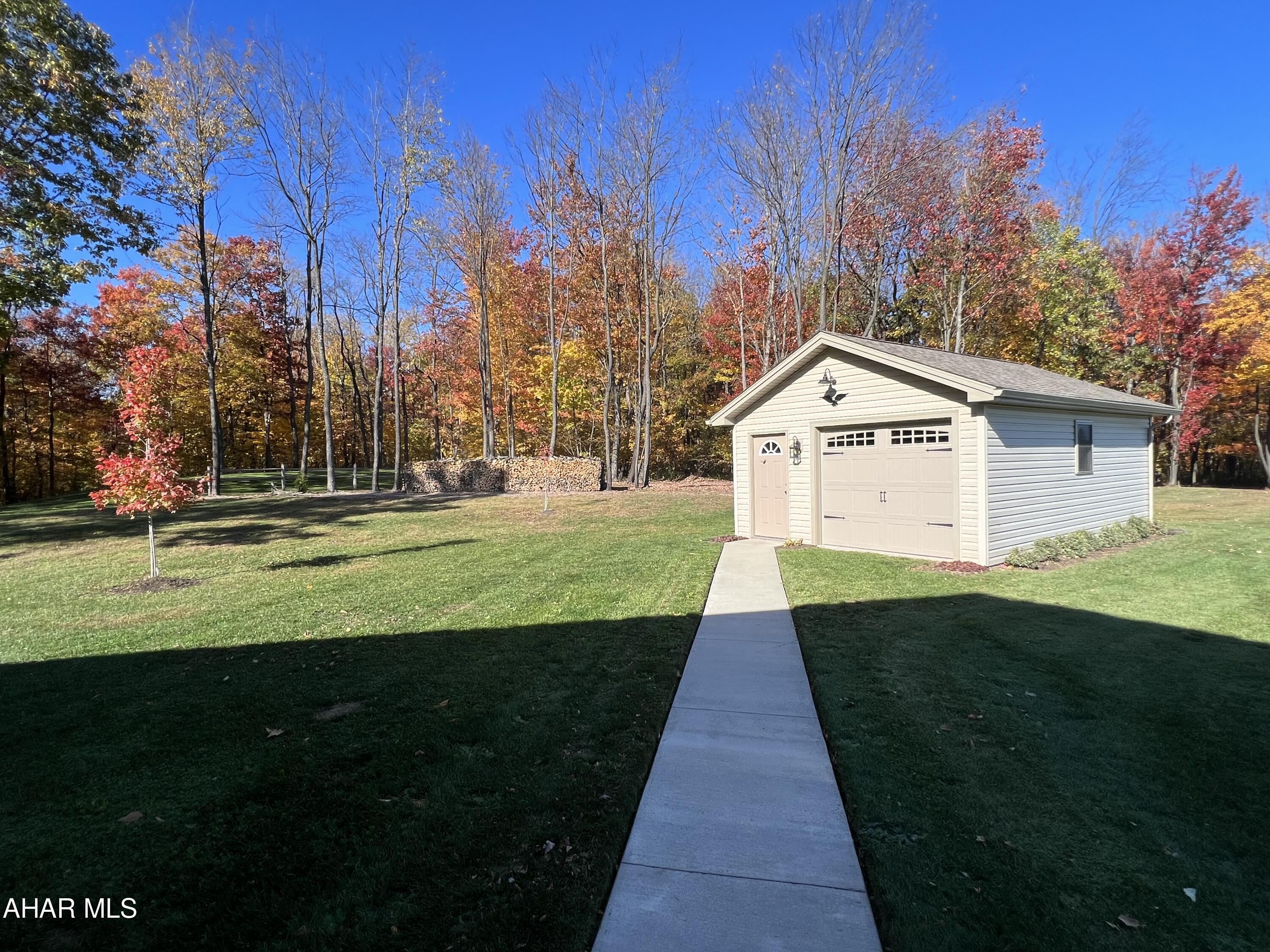 Spruce Hill Estates - Residential