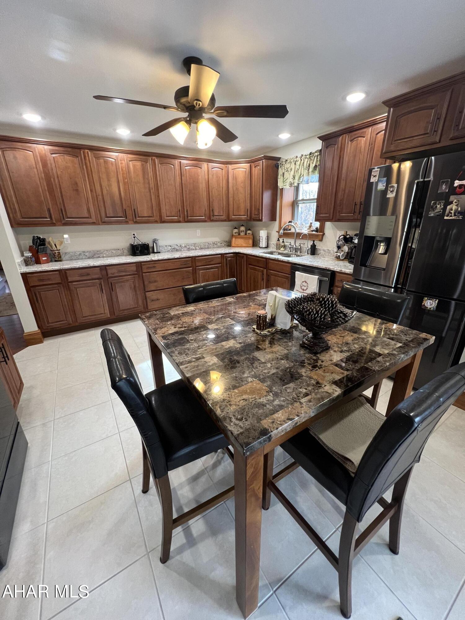 Spruce Hill Estates - Residential