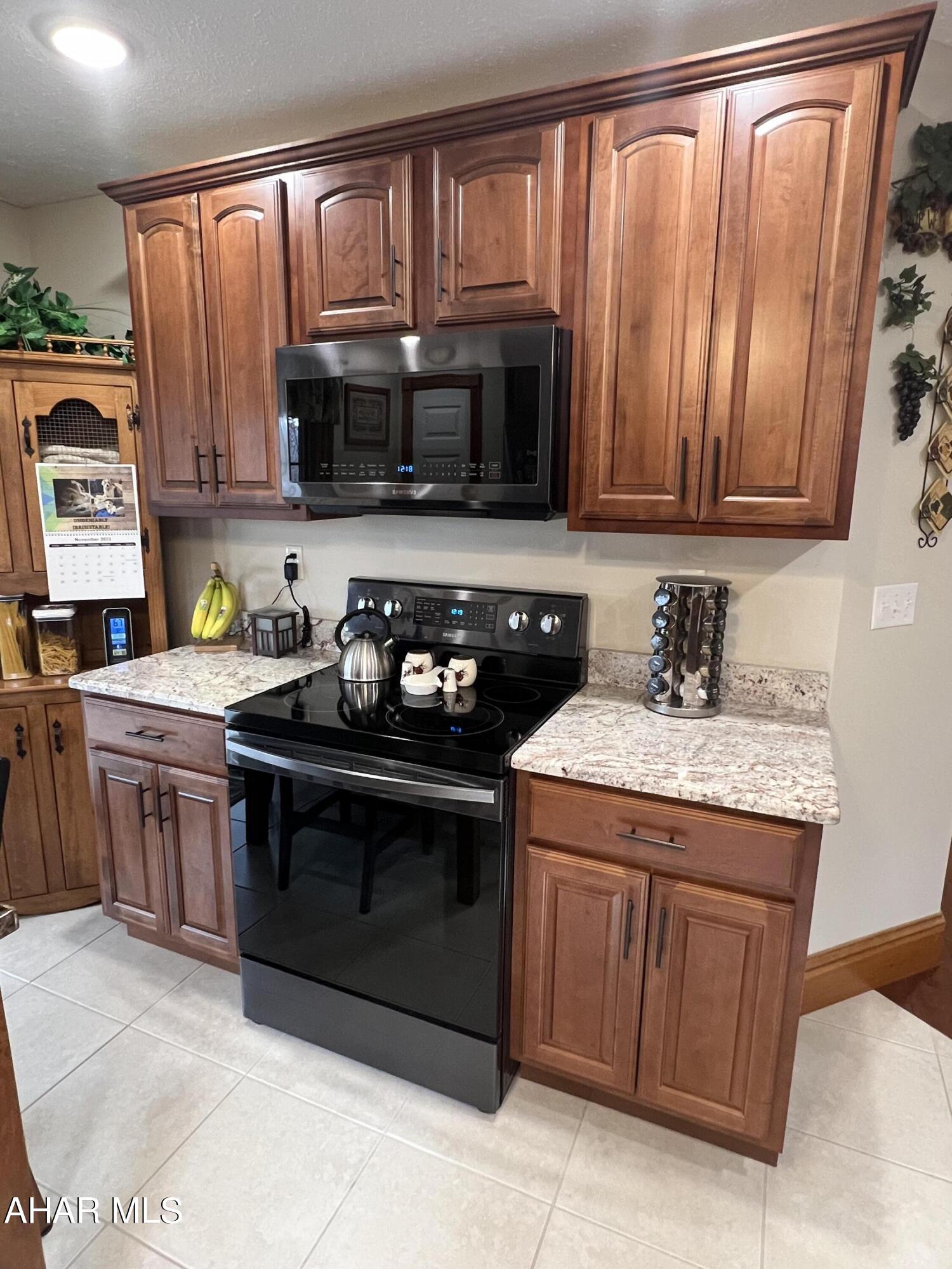 Spruce Hill Estates - Residential