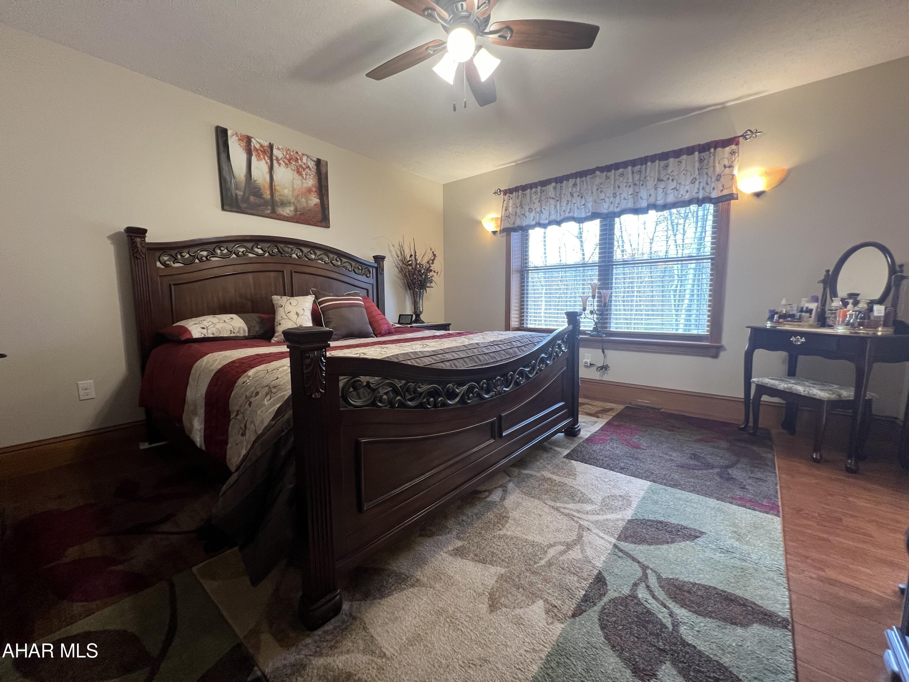 Spruce Hill Estates - Residential