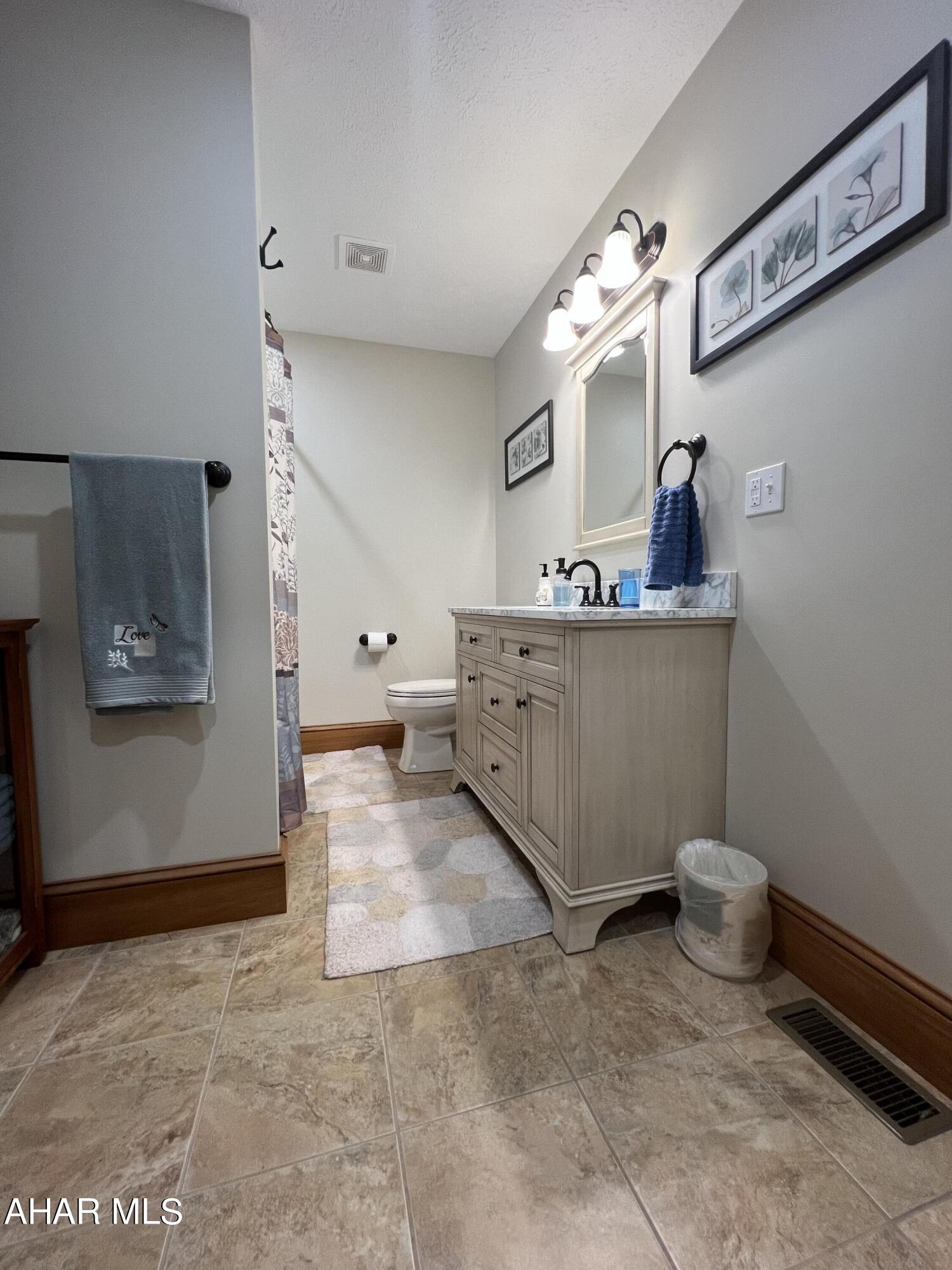 Spruce Hill Estates - Residential