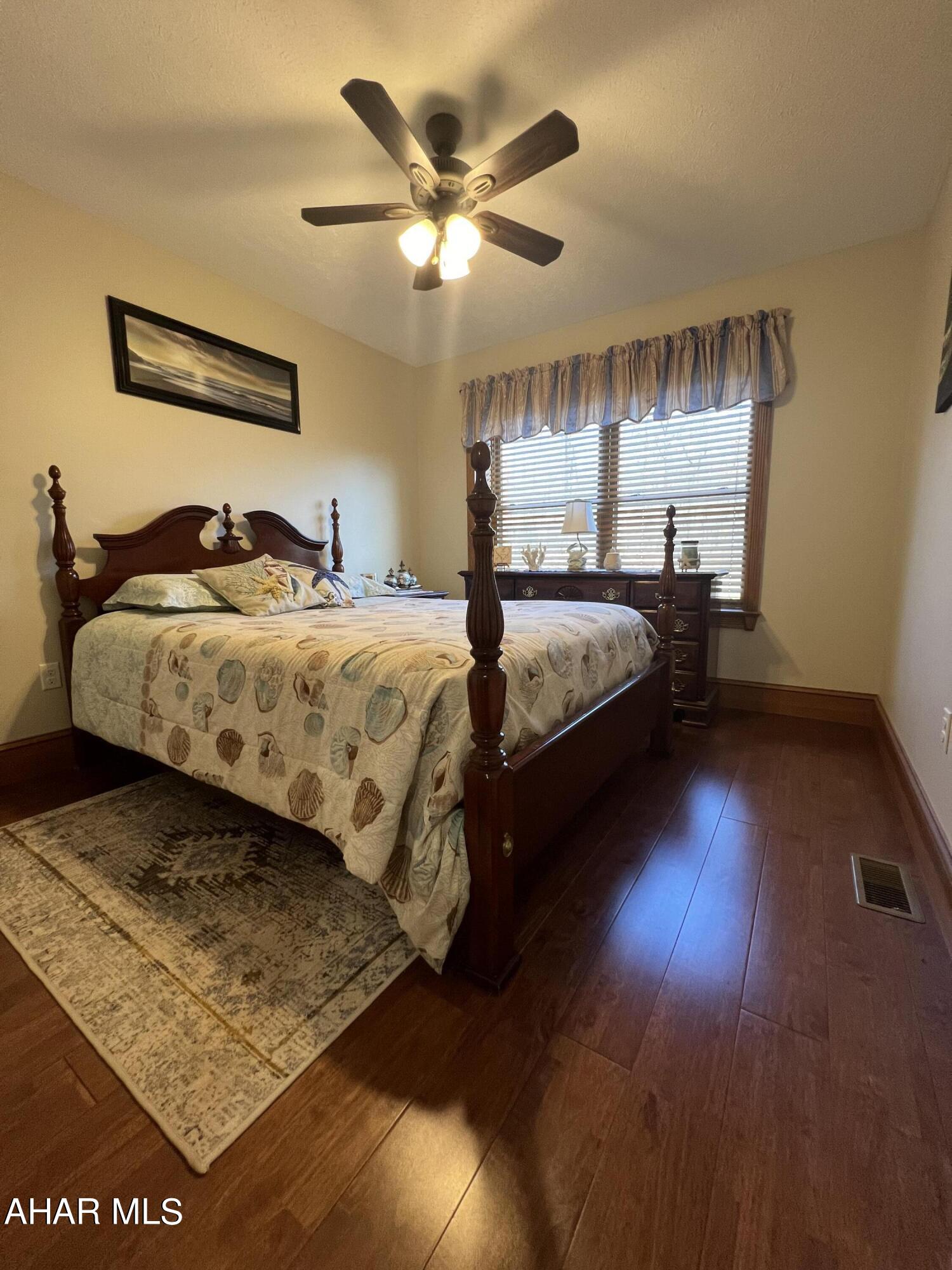 Spruce Hill Estates - Residential