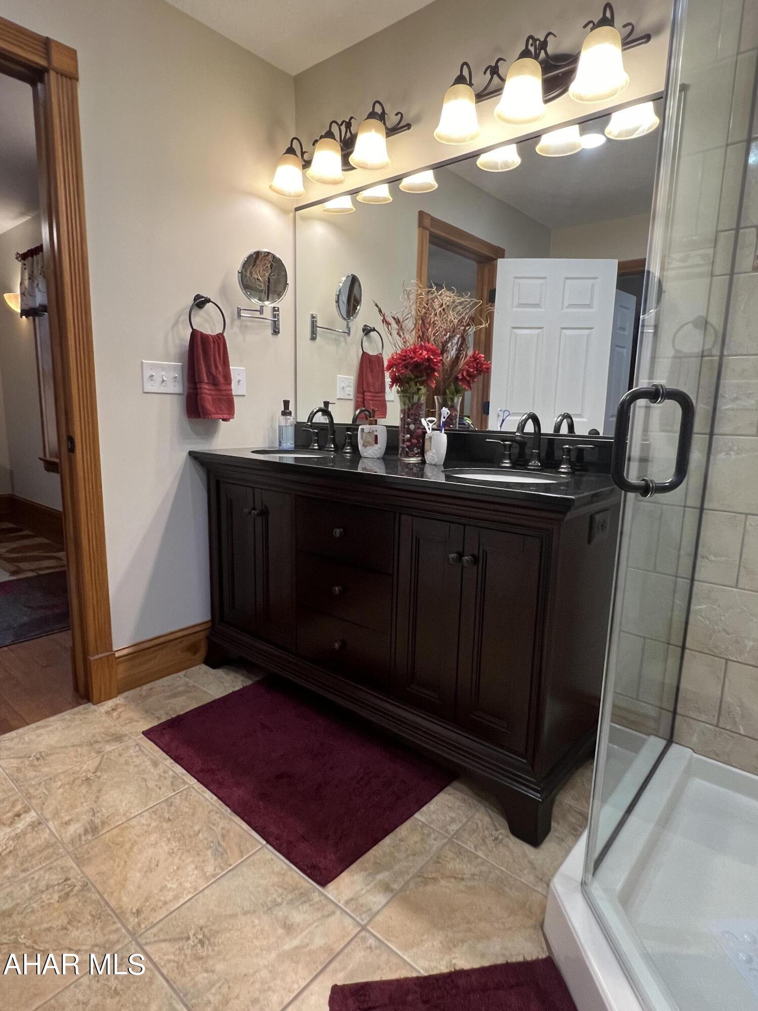 Spruce Hill Estates - Residential