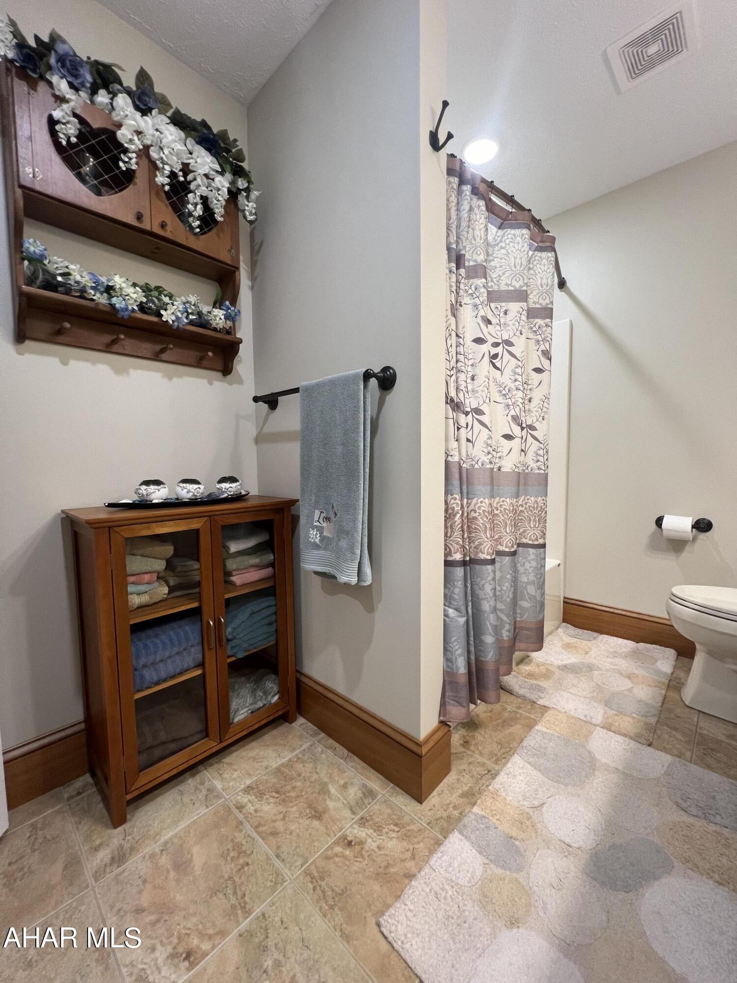 Spruce Hill Estates - Residential